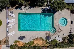 18102 Burbank Blvd, Tarzana, CA 91356 - Photo 10