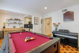 18102 Burbank Blvd, Tarzana, CA 91356 - Photo 16
