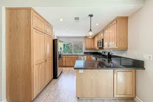 194 Charro Ave, Thousand Oaks, CA 91320 - Photo 16