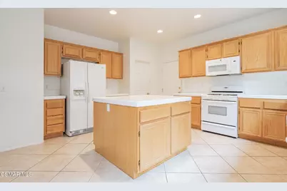 12920 Bordeaux Court, Rancho Cucamonga, CA 91739 - Photo 14