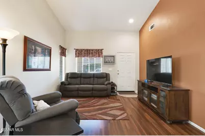 473 Arroyo Del Mar, Camarillo, CA 93010 - Photo 4
