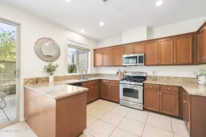 6782 Bountiful Lane, Moorpark, CA 93021 - Photo 18