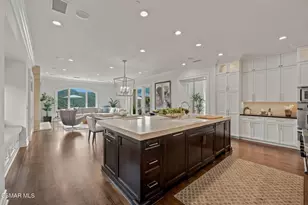 152 Hampstead Ct, Westlake Village, CA 91361 - Photo 8