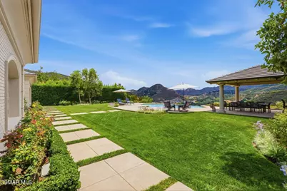 152 Hampstead Court, Westlake Village, CA 91361 - Photo 4