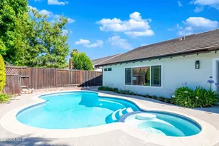 3079 E Sierra Dr, Thousand Oaks, CA 91362 - Photo 32