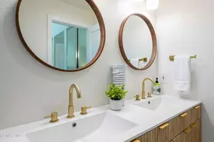 3079 E Sierra Dr, Thousand Oaks, CA 91362 - Photo 22