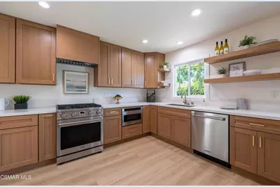 3079 E Sierra Drive, Thousand Oaks, CA 91362 - Photo 14