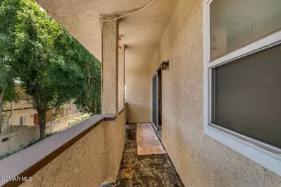 8021 Canby Avenue #3, Reseda, CA 91335 - Photo 22