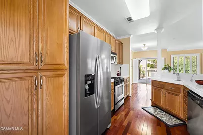 1325 Ashton Park Lane, Newbury Park, CA 91320 - Photo 10
