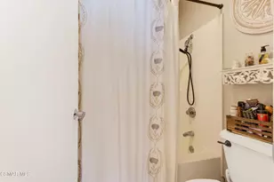 1253 Tivoli Ln, Simi Valley, CA 93065 - Photo 26