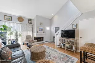 1253 Tivoli Ln, Simi Valley, CA 93065 - Photo 2