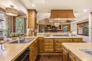 5676 Colodny Dr, Agoura Hills, CA 91301 - Photo 36
