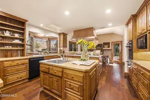 5676 Colodny Dr, Agoura Hills, CA 91301 - Photo 36