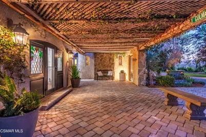 5676 Colodny Drive, Agoura Hills, CA 91301 - Photo 8