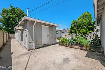 18954 Saticoy Street, Reseda, CA 91335 - Photo 36