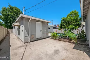 18954 Saticoy St, Reseda, CA 91335 - Photo 36