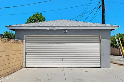 18954 Saticoy Street, Reseda, CA 91335 - Photo 38