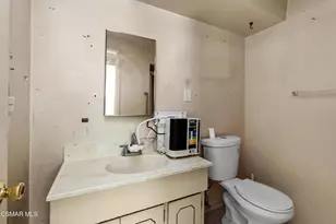 18954 Saticoy St, Reseda, CA 91335 - Photo 30