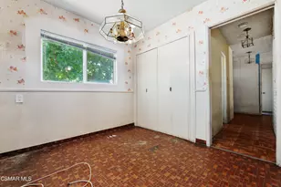 18954 Saticoy St, Reseda, CA 91335 - Photo 14