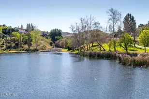 625 Galloping Hill Rd, Simi Valley, CA 93065 - Photo 50