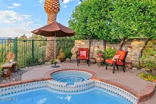 625 Galloping Hill Rd, Simi Valley, CA 93065 - Photo 24