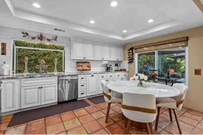 625 Galloping Hill Road, Simi Valley, CA 93065 - Photo 16