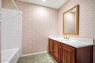 195 Avocado Pl, Camarillo, CA 93010 - Photo 16