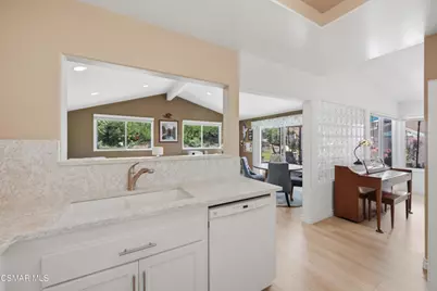 6547 Pinion Street, Oak Park, CA 91377 - Photo 12