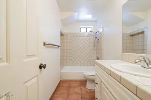 2527 Chandler Ave, Simi Valley, CA 93065 - Photo 22