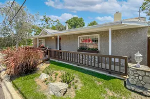 6203 Wisteria St, Simi Valley, CA 93063 - Photo 44
