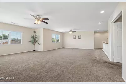 37531 Rockie Lane, Palmdale, CA 93552 - Photo 20