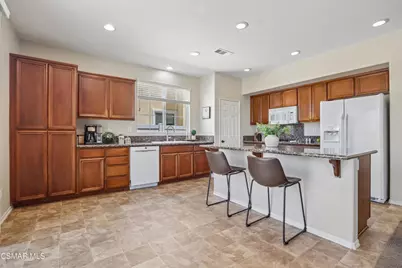 37531 Rockie Lane, Palmdale, CA 93552 - Photo 16