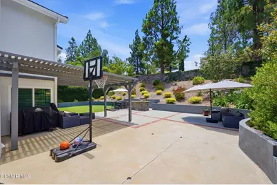 12400 Cherry Grove Street, Moorpark, CA 93021 - Photo 48