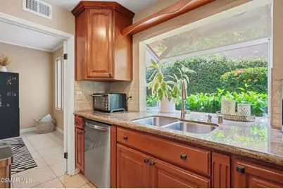 12400 Cherry Grove Street, Moorpark, CA 93021 - Photo 18