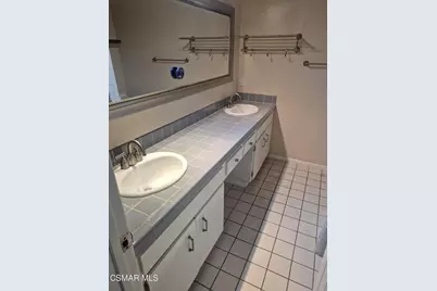 14506 Benefit Street #104, Sherman Oaks, CA 91403 - Photo 12