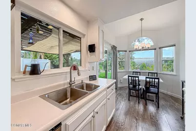 14678 Loyola Place, Moorpark, CA 93021 - Photo 22