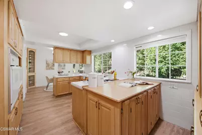 22421 Kearny Street, Calabasas, CA 91302 - Photo 22