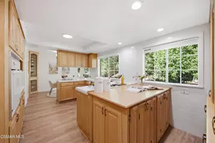 22421 Kearny St, Calabasas, CA 91302 - Photo 22