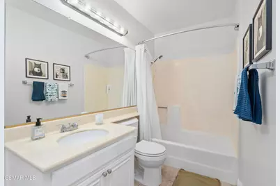 881 Warwick Avenue, Thousand Oaks, CA 91360 - Photo 16