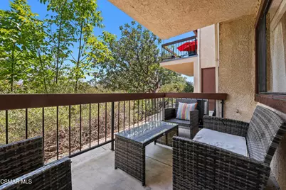 881 Warwick Avenue, Thousand Oaks, CA 91360 - Photo 30