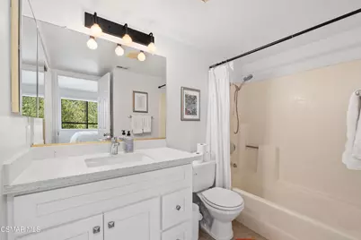 881 Warwick Avenue, Thousand Oaks, CA 91360 - Photo 22