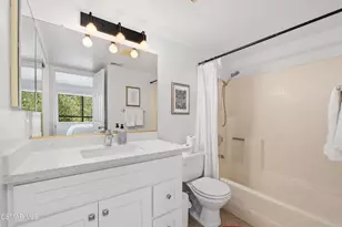 881 Warwick Ave, Thousand Oaks, CA 91360 - Photo 22