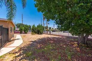 8681 Winnetka Ave, Winnetka, CA 91306 - Photo 40