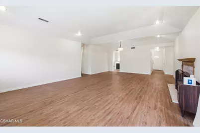 8681 Winnetka Avenue, Winnetka, CA 91306 - Photo 14