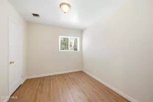 8681 Winnetka Ave, Winnetka, CA 91306 - Photo 24