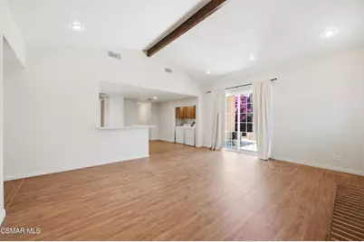 8681 Winnetka Avenue, Winnetka, CA 91306 - Photo 10