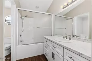 4819 La Rosa Dr, Oak Park, CA 91377 - Photo 26