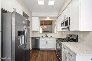 4819 La Rosa Dr, Oak Park, CA 91377 - Photo 10