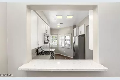 4819 La Rosa Drive, Oak Park, CA 91377 - Photo 8