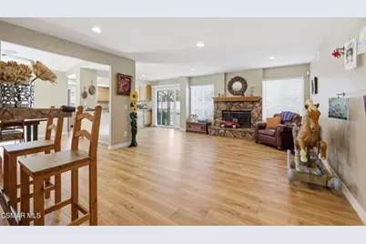 1951 Augusta Court, Oxnard, CA 93036 - Photo 12